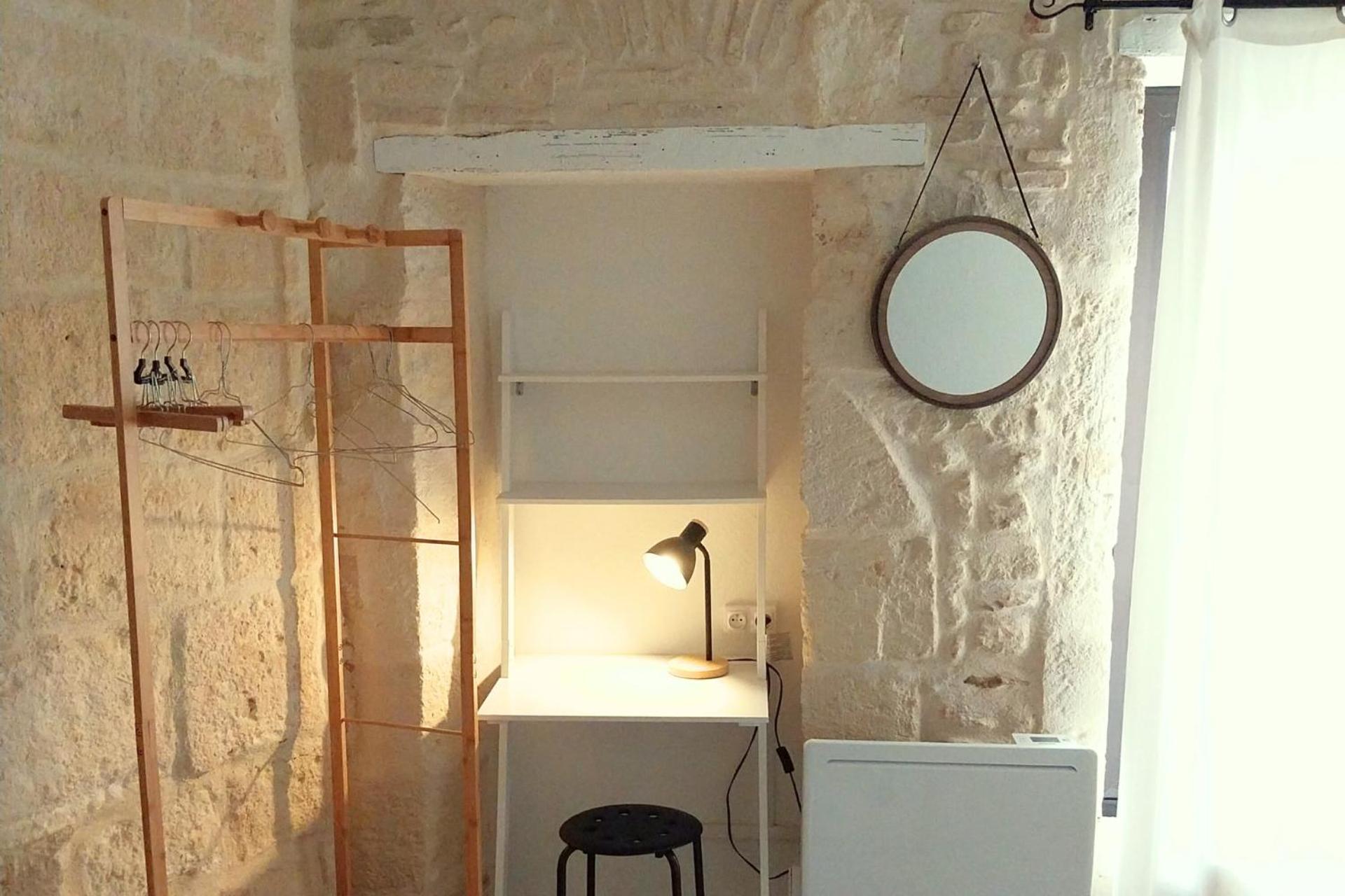 Immeuble 3 Apparts Centre Historique St Gilles Maisoncarreeconciergerie Saint-Gilles  Ngoại thất bức ảnh
